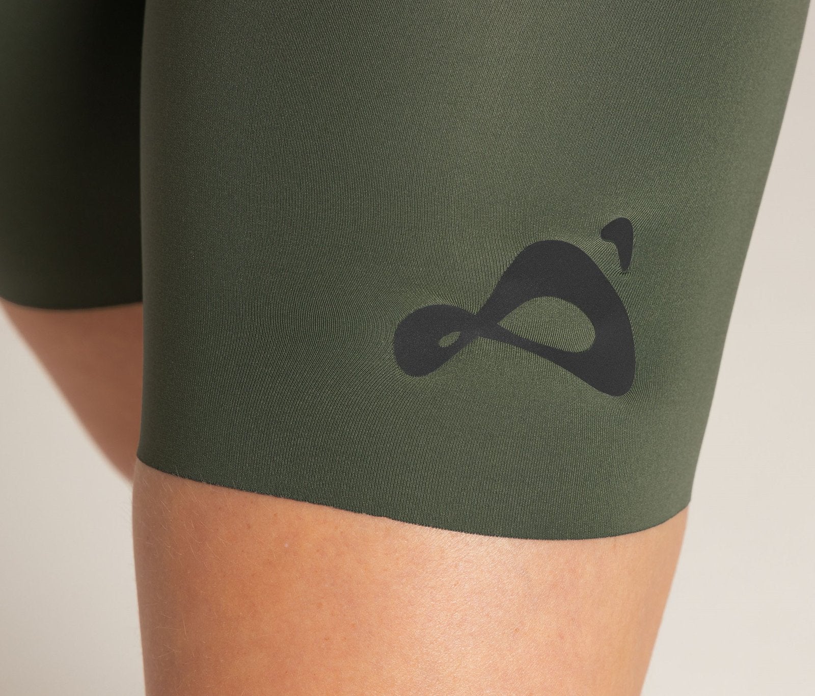 Bermuda Tech Feminina